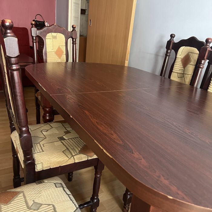 Stół rozkladany +6 krzesel