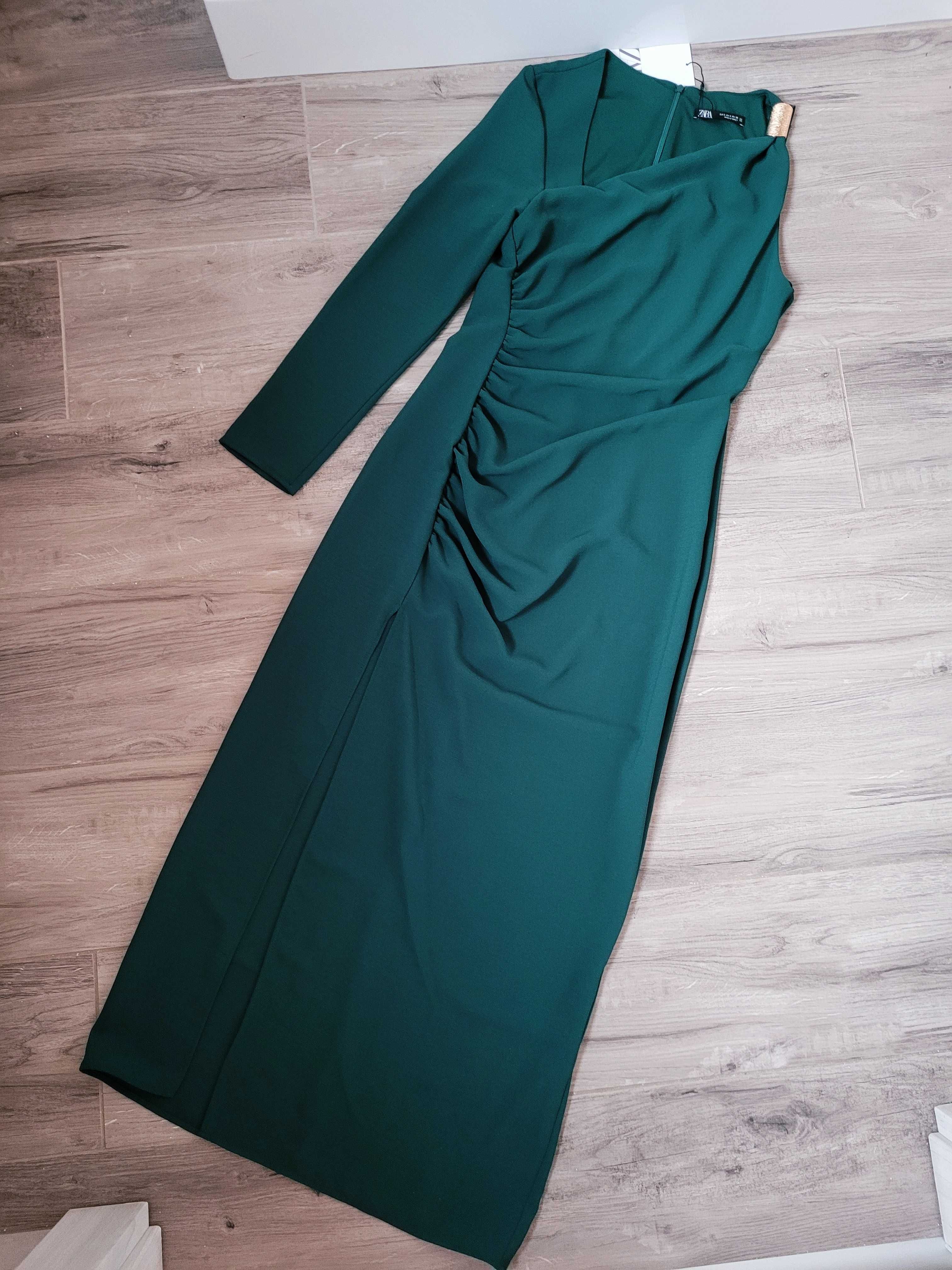 Elegancka sukienka midi z rozcięciem drapowana jedno ramię Zara zieleń