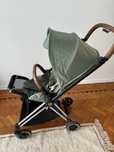 Carrinho Cybex Mios com cadeira verde