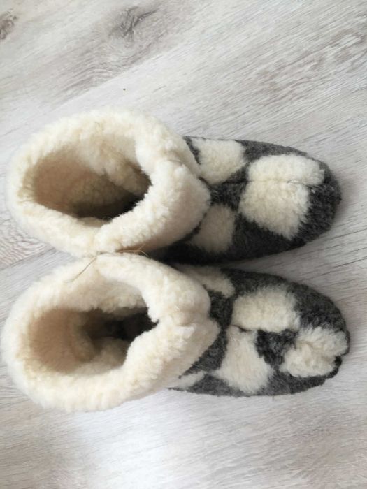 Wełniane kapcie bambosze -ciepłe i miękkie góralskie