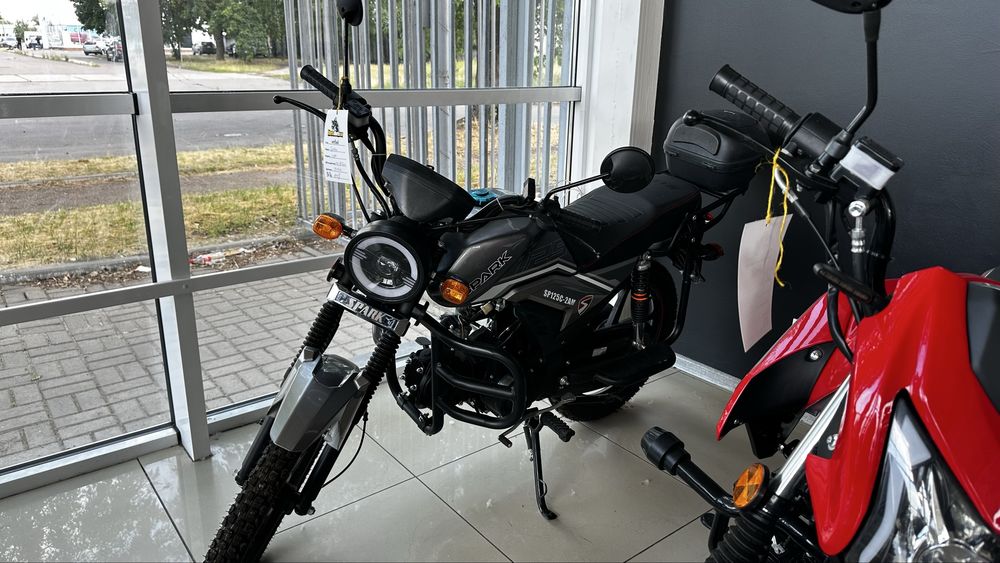 Мотоцикли SPARK SP125