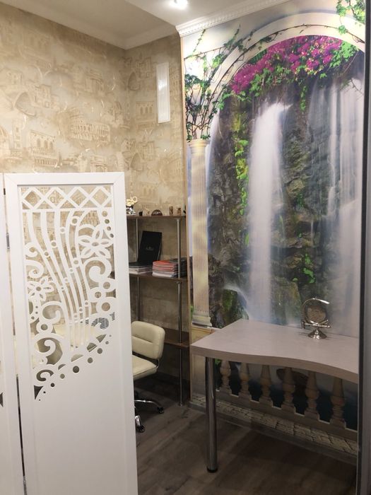 Продаж цокольного приміщення в прохідному місці!