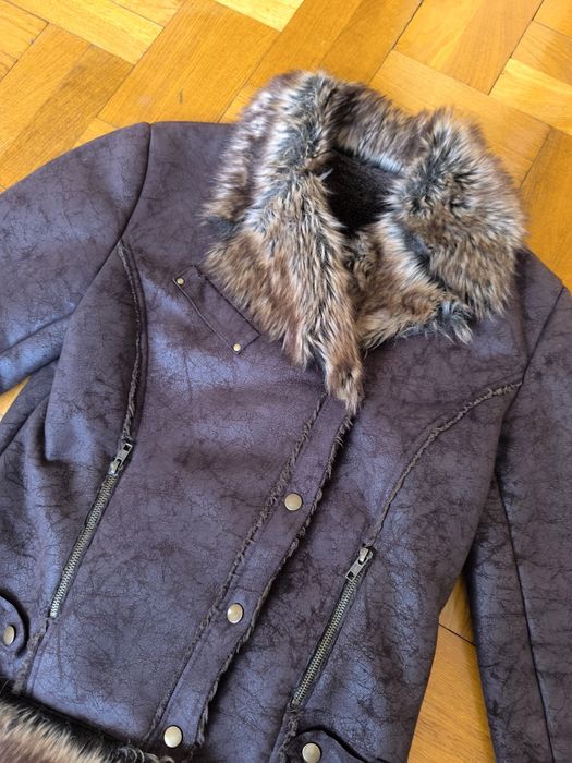 Kożuszek z futerkiem brązowy na zime r38