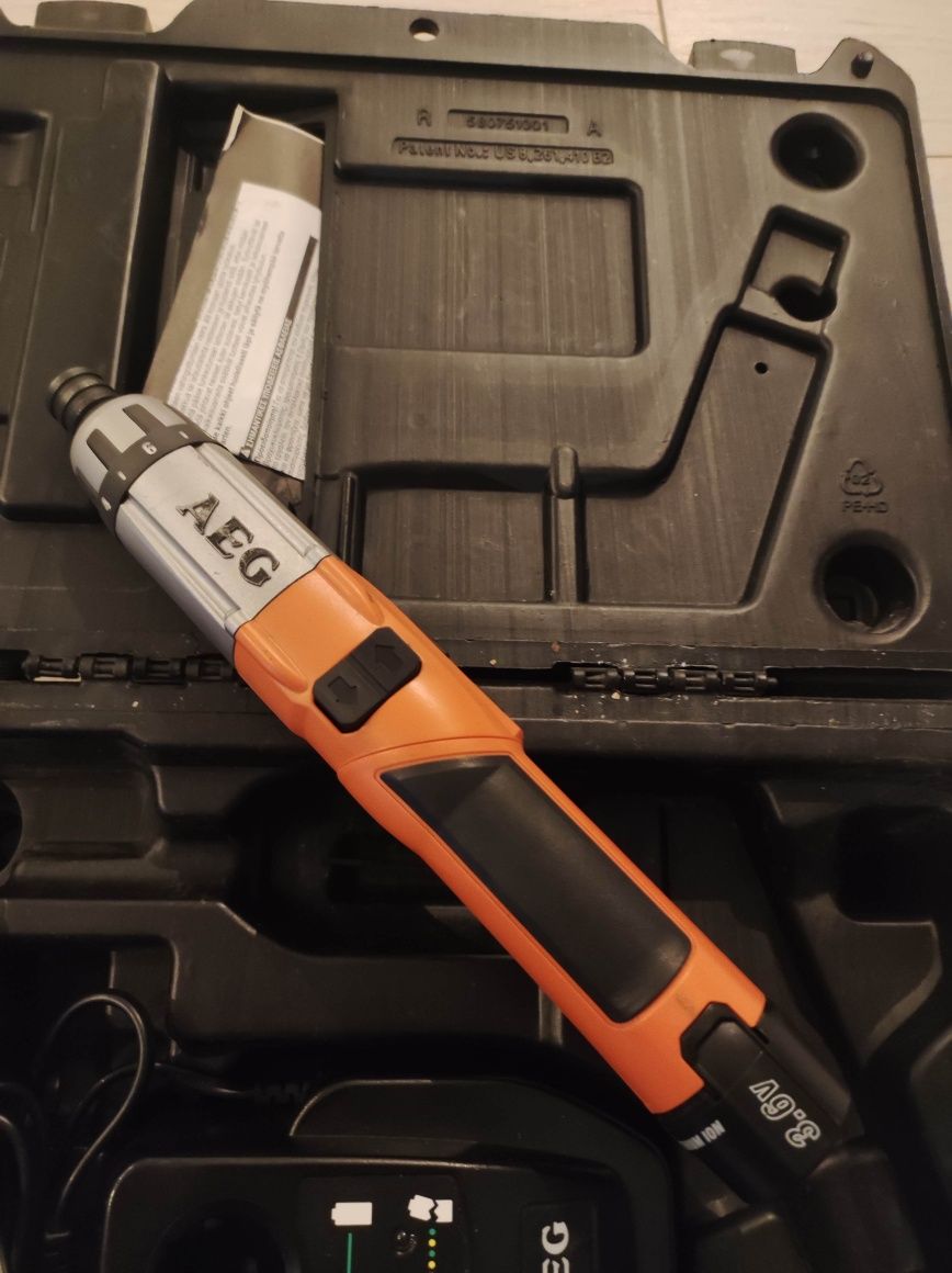 Wiertarko wkrętarka AEG 3.6V 2x akumulatory 100% sprawna