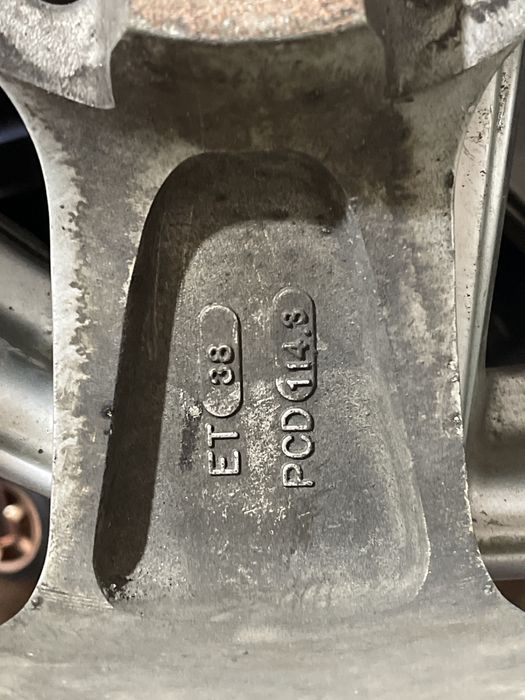 Mitsubishi outlander диски 16 б/у по штучно