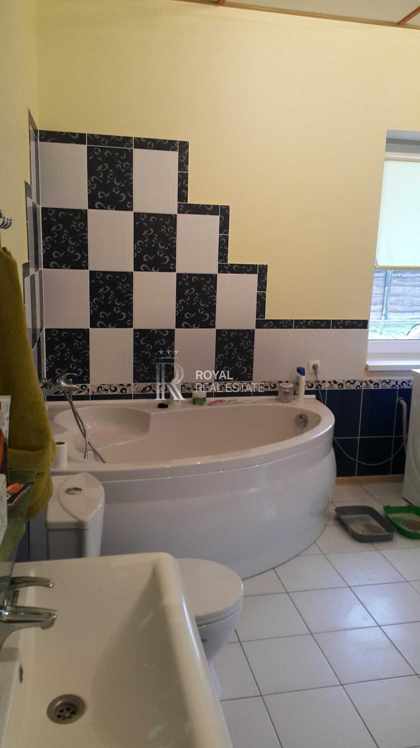 Продажа дома 235м2 6к 2 поверхи скважина генератор с. Старі Безрадичі