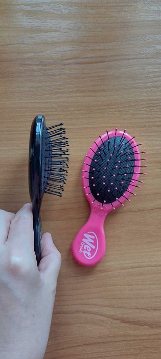 Wet Brush Original Mini szczotki do włosów - 2 sztuki różowa i czarna