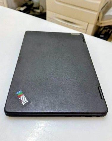 Promoção Regresso às Aulas - Lenovo ThinkPad Yoga 11e