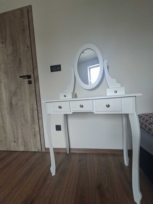 Toaletka ikea biała