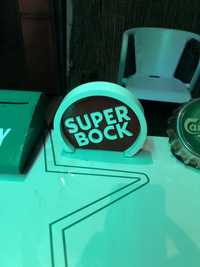 Abre garrafas super Bock, Carlsberg e sommersby