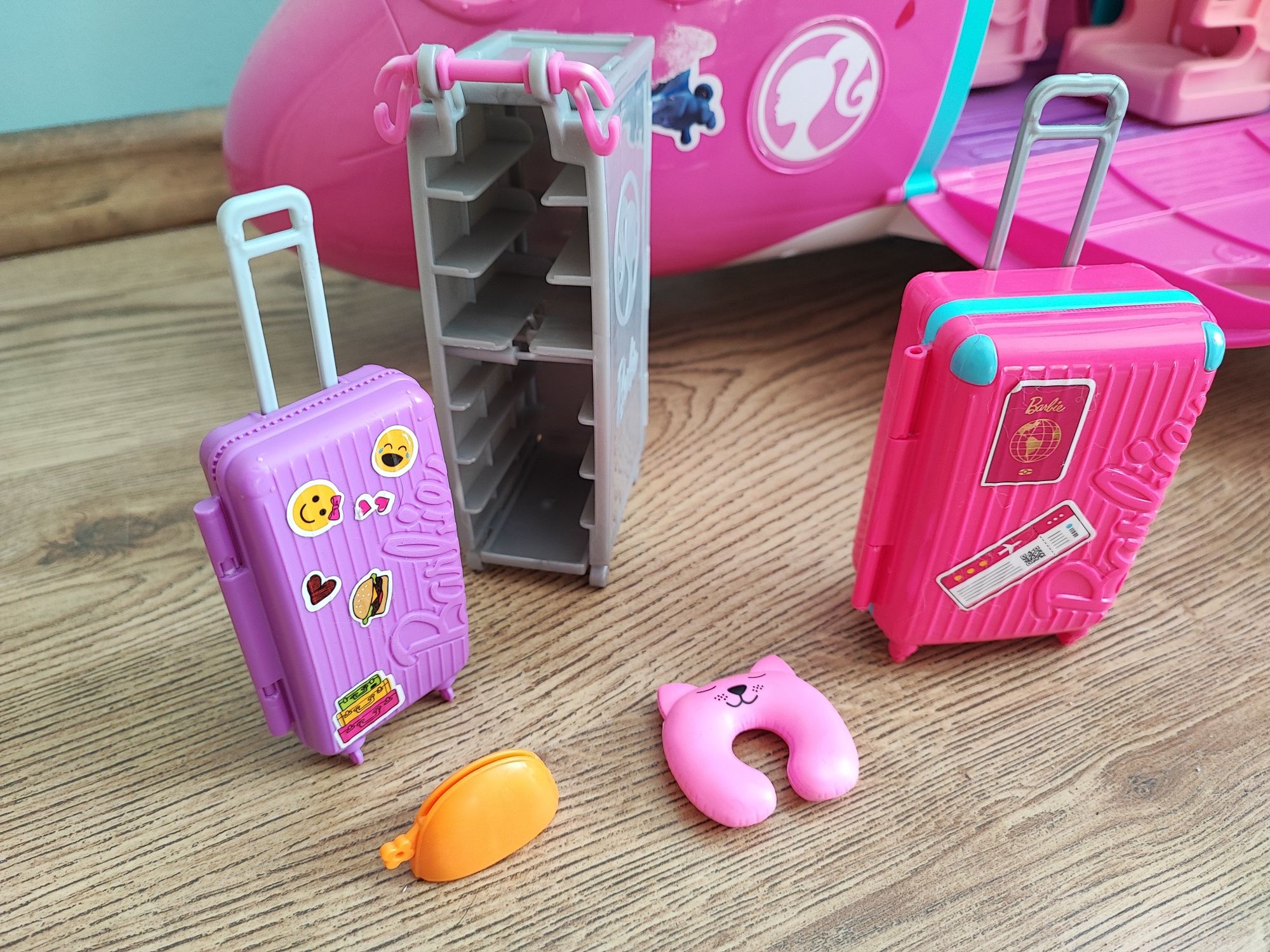 Samolot Barbie zestaw walizki