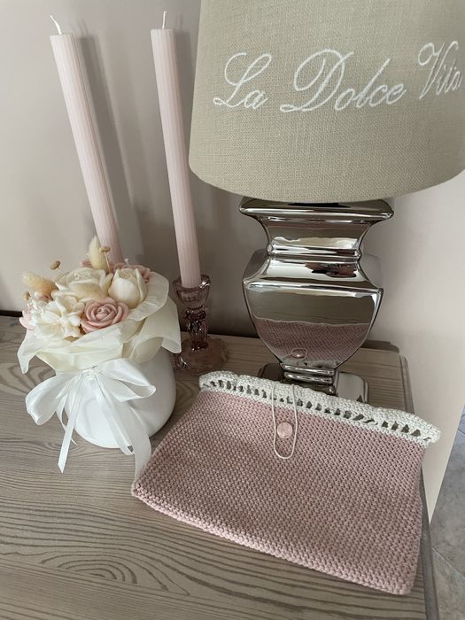 szydełkowany pokrowiec na książkę / okładka do książki na szydełku