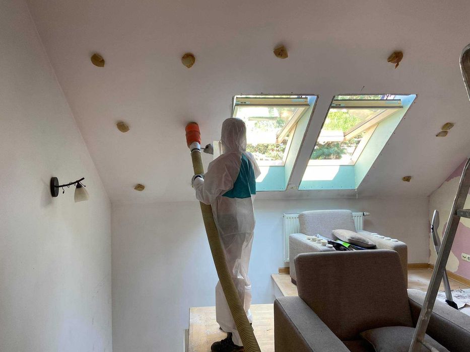 Celuloza Wełna Mineralna Granulat Stropy Dachy Poddasza Ocieplanie