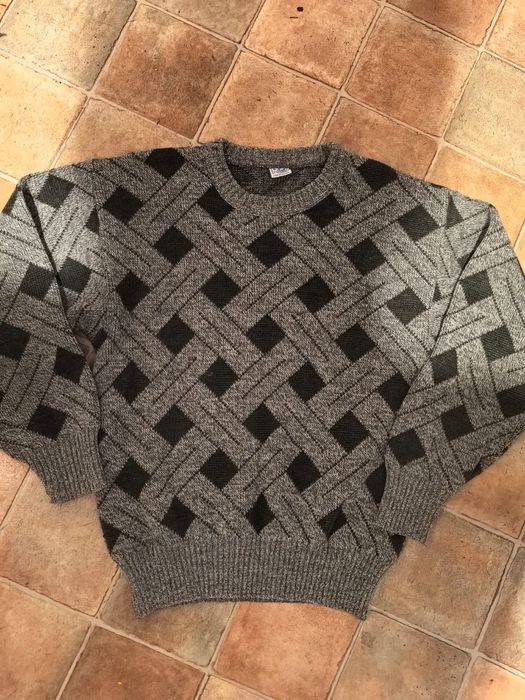 Sweter chłopięcy 158-164