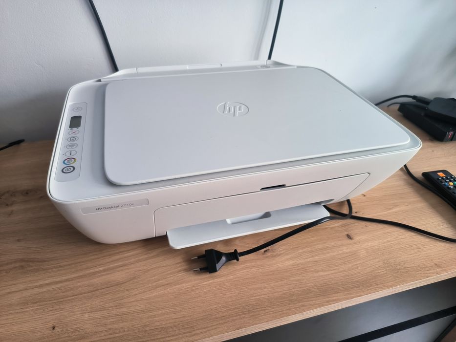 Urządzenie wielofunkcyjne HP Desket Jet 2710e