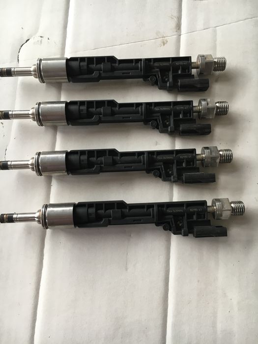 Bmw wtryskiwacz wtrysk  2.0i 2.8i nowe 8 tyś km