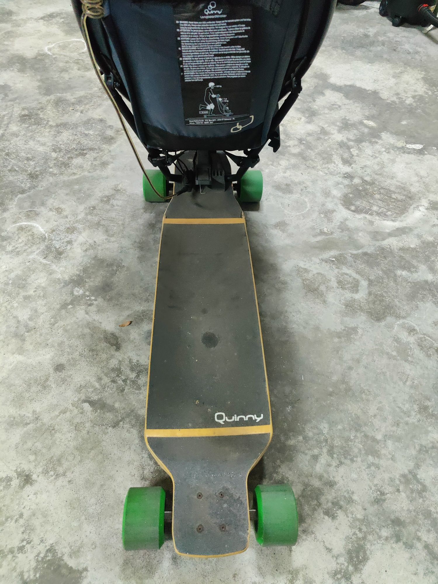 Longboard stroller Quinny