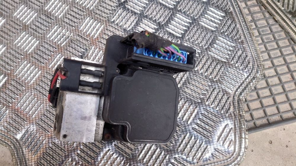 Блок abs Audi A6 c5