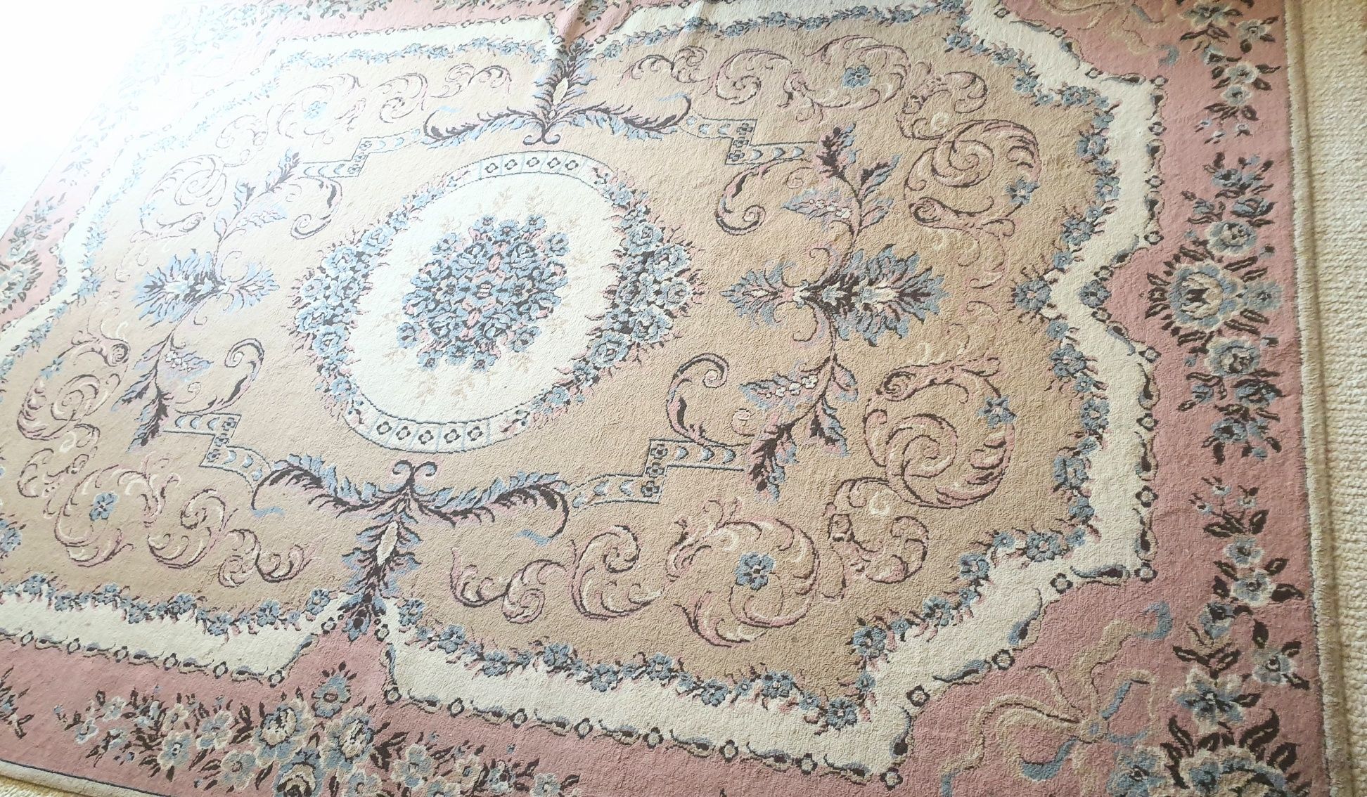 Piękny duzy dywan welniany 3.30x2.40
