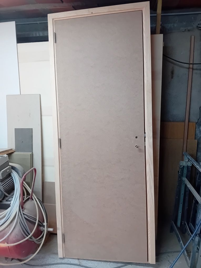 Porta interior para pintar
