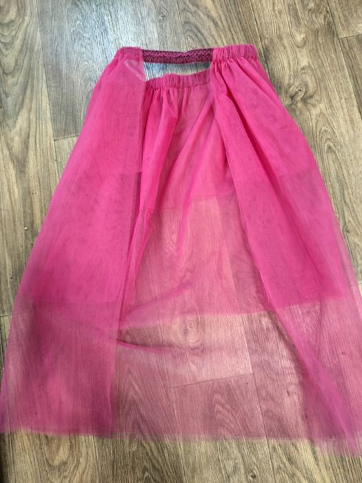 Платье из пайеток. Фатин