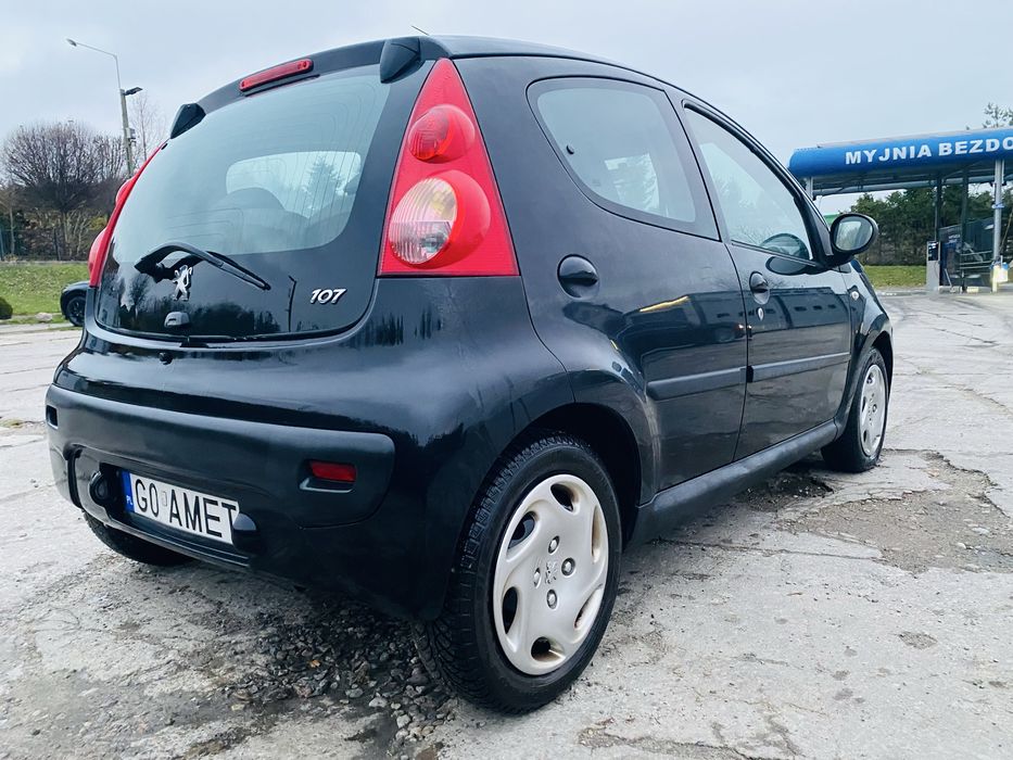 Peugeot 107 1.0 2006r 5-drzwi Klimatyzacja