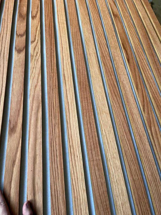 Рейка з дерева на стіну. Декоративні акустичні панелі, перегородка.