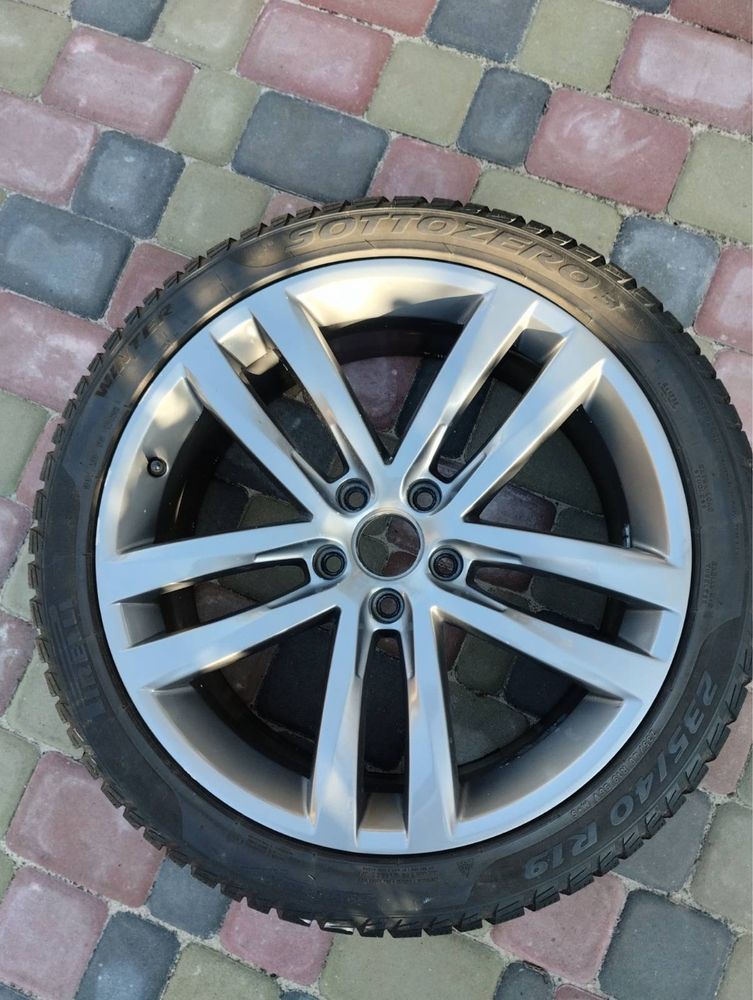Диски r19 R line Passat B8