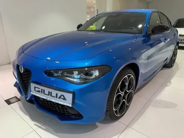 Alfa Romeo Giulia Alfa Romeo Giulia Veloce 280 Km Q4 DEMO