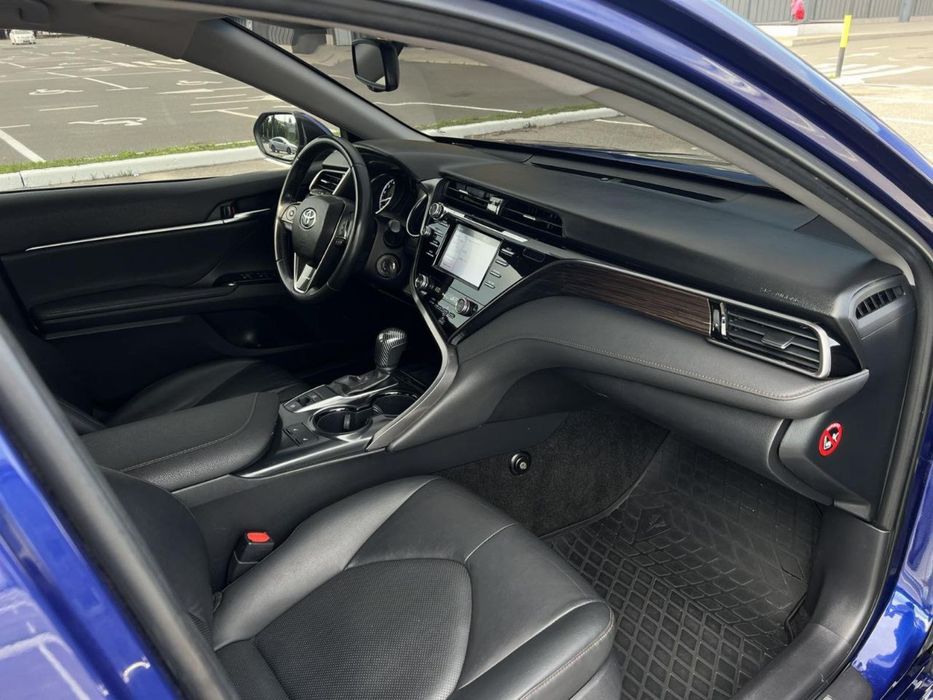 Продам Tayota Camry