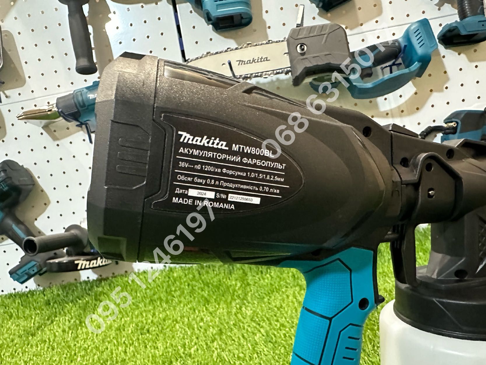 Аккумуляторный Фарбопульт Makita MTW800BL аккумуляторы 6Ah краскопульт