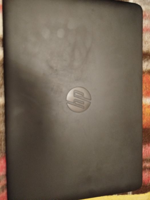 Ноутбук hp в хорошому стані