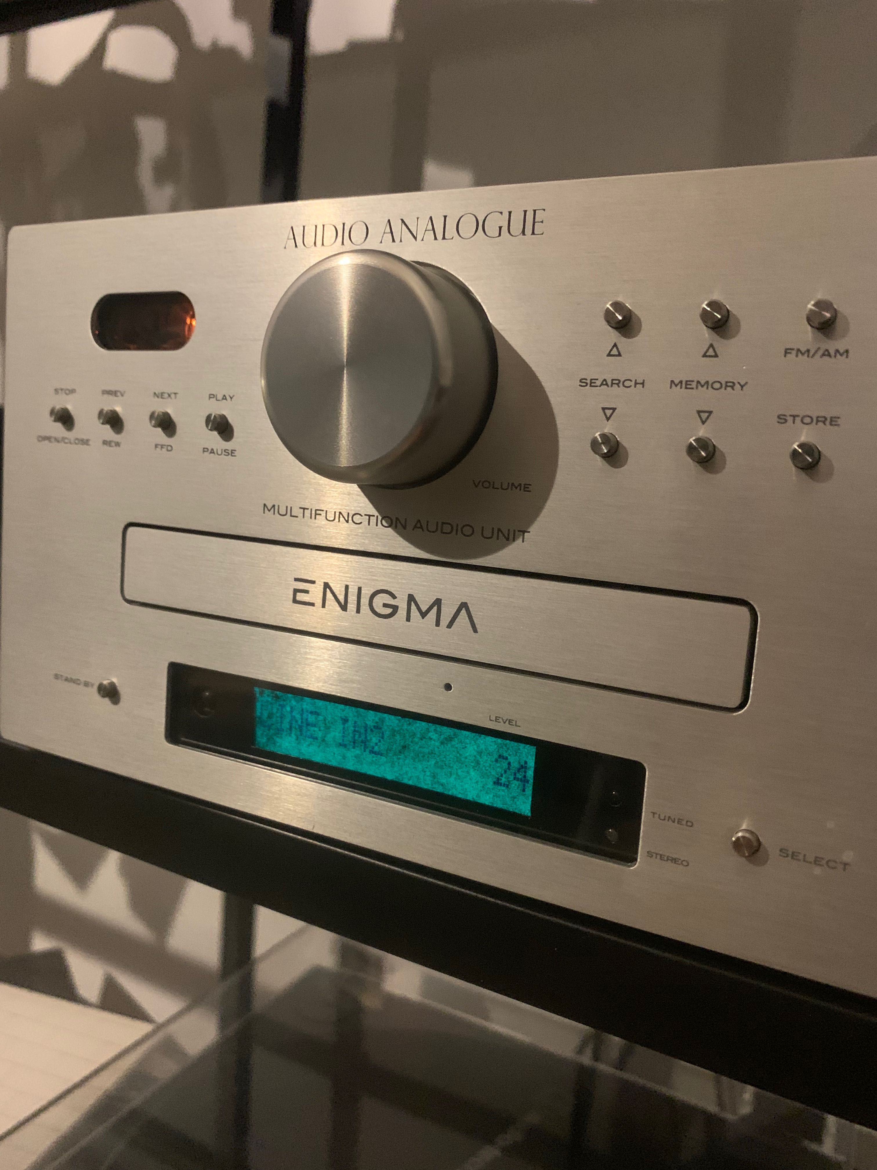 Audio Analogue Enigma - hybryda lampowa, wzmacniacz, CD, tuner.