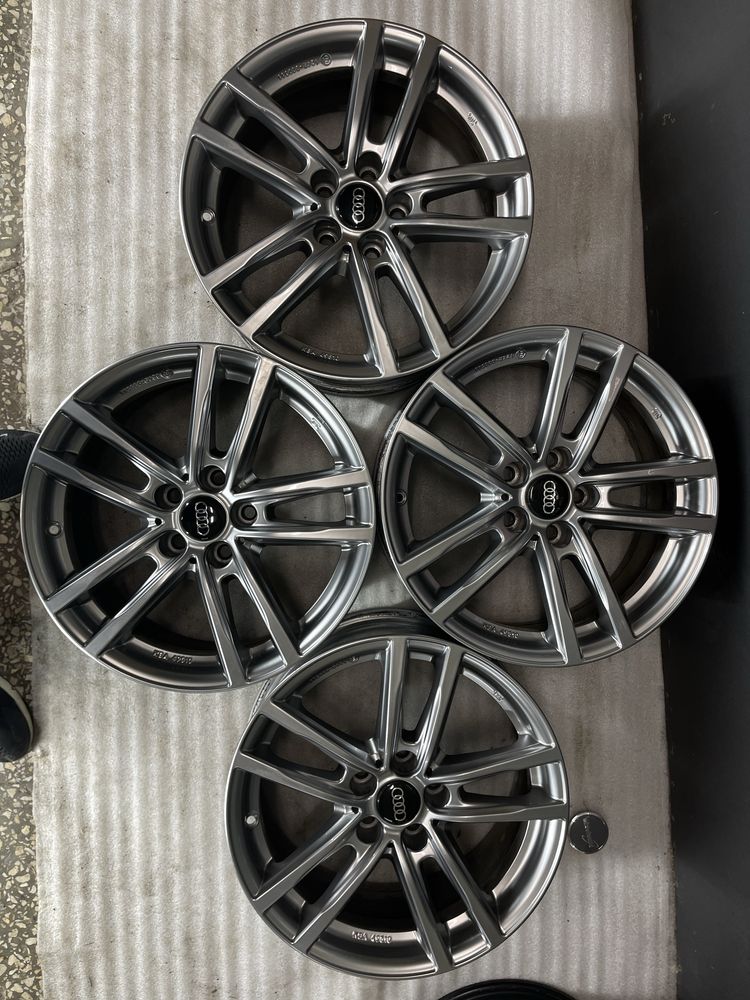 Диски R17 5x112 Et30 7.5J. Audi A4 A5 A6 A8 Q3 Q5. VW Passat Tiguan CC