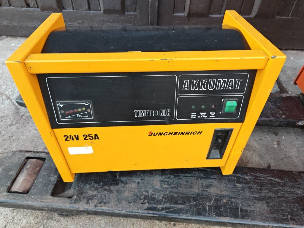 Wózek paletowy elektryczny, paleciak Jungheinrich