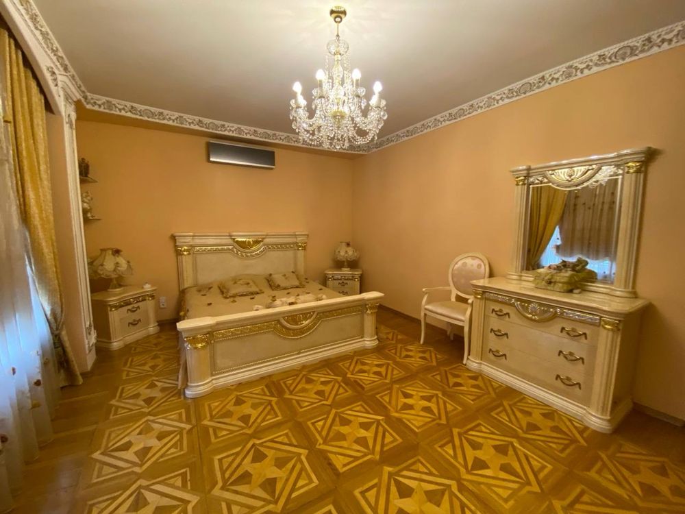 Продаж будинку‼️ Парк Гагаріна,300м2