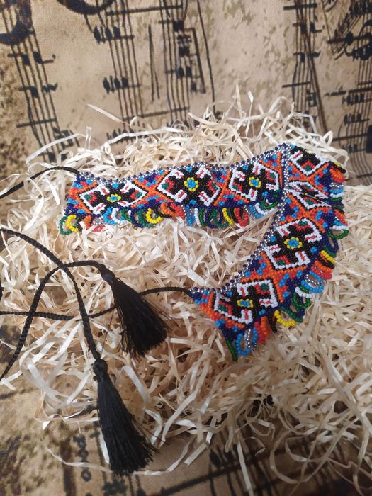 Силянка, сучасна прикраса з традиційними взорами