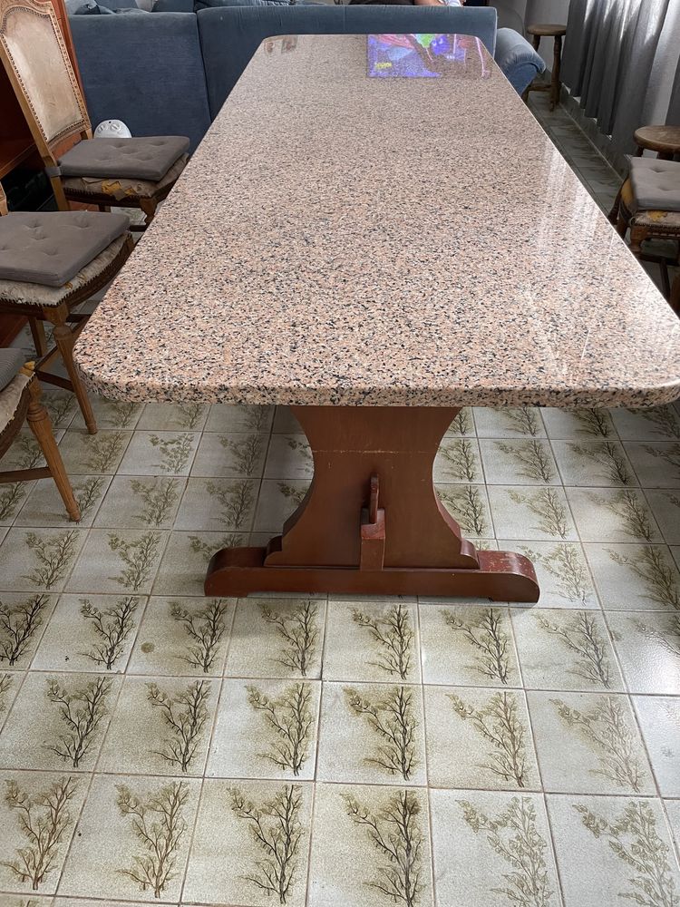 Mesa de jantar granito