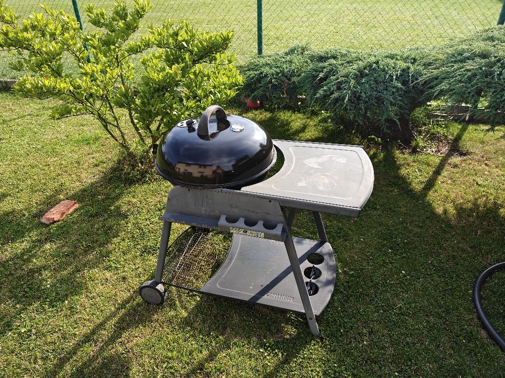 Grill węglowy okrągły z pokrywą