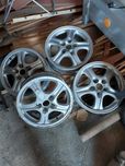 Sprzedam felgi aluminiowe