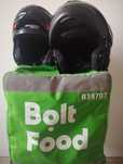 Capacetes+ bolsa de entrega comida