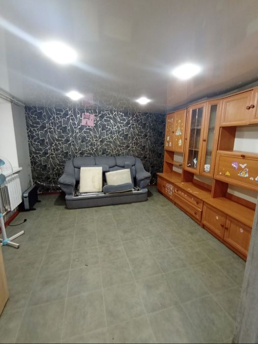 Оренда ч.сектор.Р.Юровка.Дом и флигель.