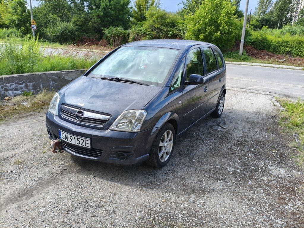 Opel Meriva 1.6 benzyna, Klima, elektryka, niski przebieg