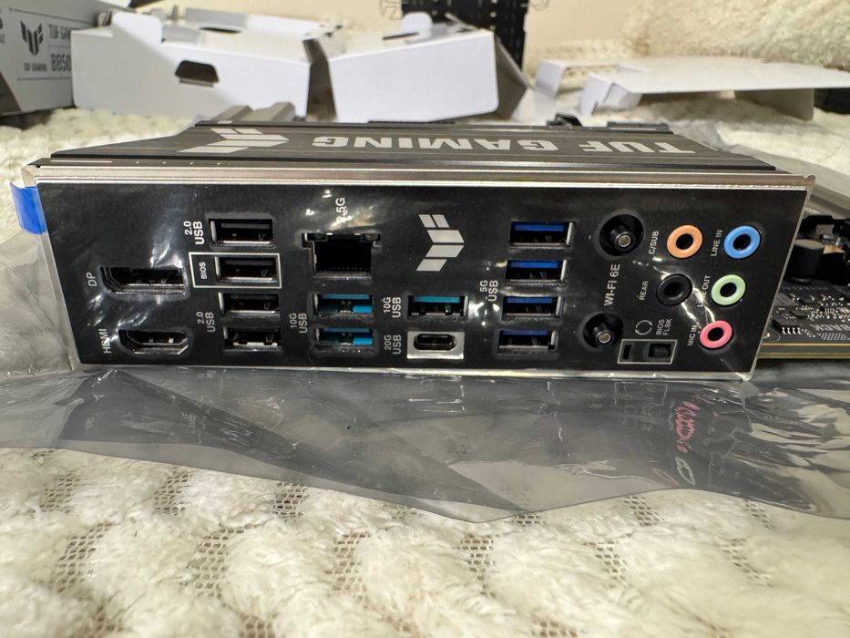 НОВА! Материнська плата Asus TUF Gaming B850M-Plus WiFi Socket AM5