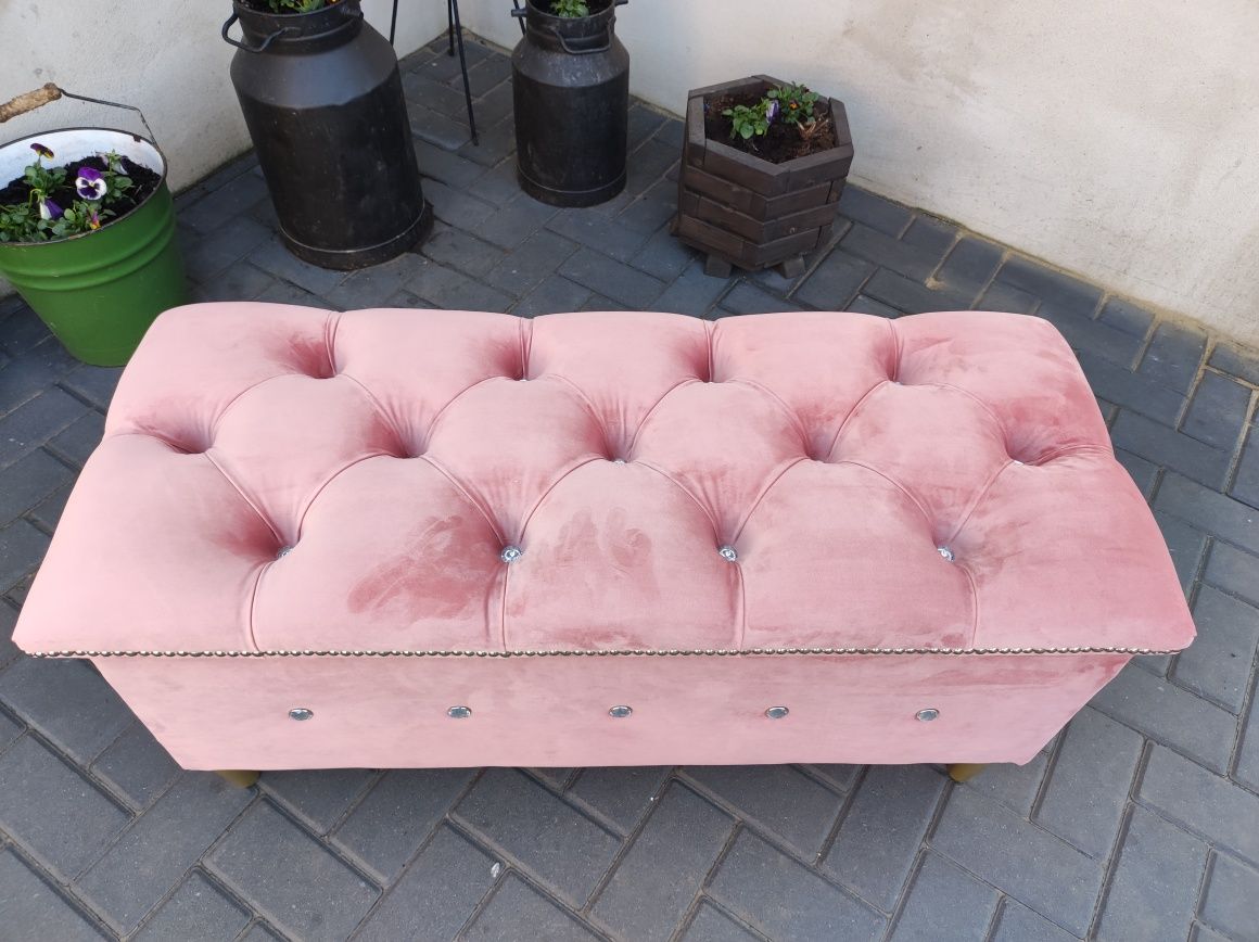 Duża Pufa 100x40 pikowana ławka kufer Glamour Chesterfield cyrkonie