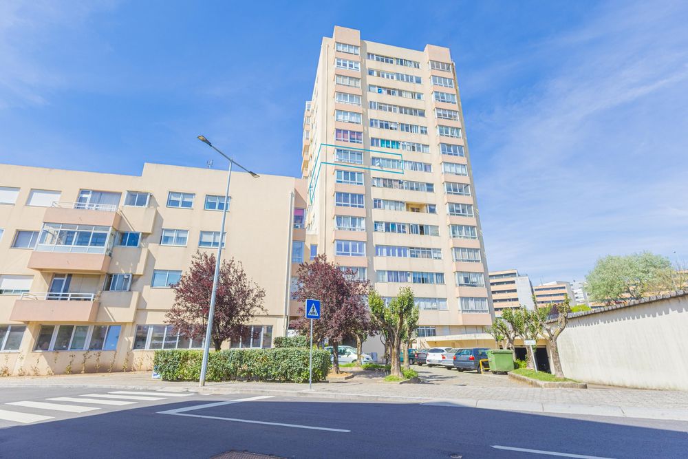 Apartamento T3 Proximo Gaia shopping