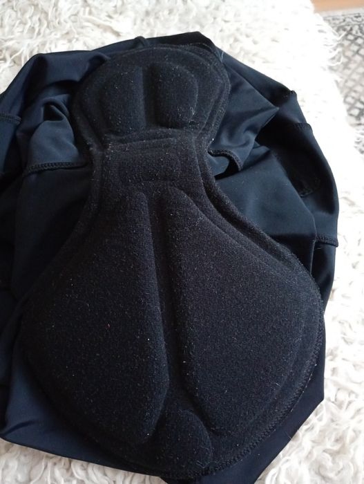Spodenki sportowe rowerowe rozmiar XL z wadą