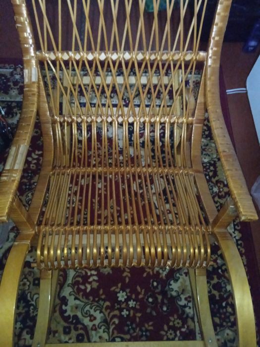 Кресло качалка с лозы