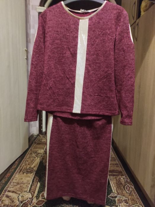 Костюм ангора плаття