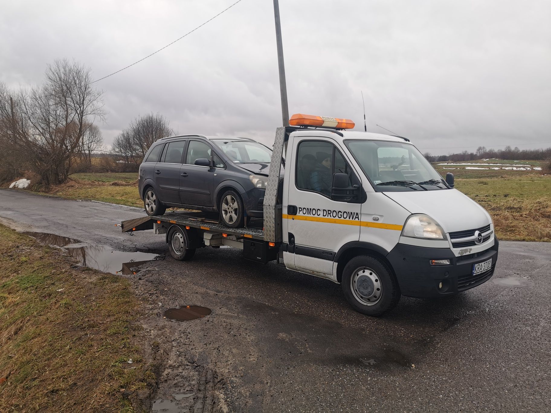 Pomoc Drogowa Laweta Transport Bus 24/7 Książ Wielki S7 Miechów S7 Żar